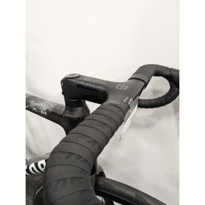 Factor O2 VAM Disc Noir – Vélo Route Ultra-Léger Taille 54