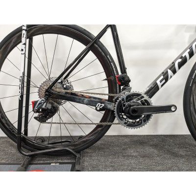 Factor O2 VAM Disc Noir – Vélo Route Ultra-Léger Taille 54