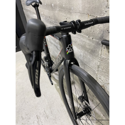 COLNAGO V3RS RZRD DISC 105 DI2 12V RECONDITIONNE COLNAGO V3RS RZRD DISC 105 DI2 12V RECONDITIONNE