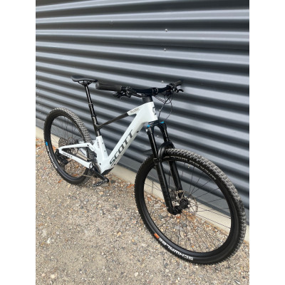SCOTT LUMEN ERIDE 905 RECONDITIONNÉ SCOTT LUMEN ERIDE 905 RECONDITIONNÉ