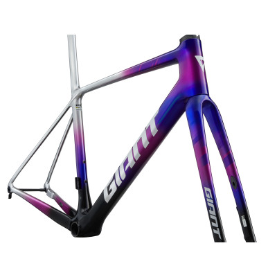 Kit cadre Giant TCR SL Jayco AlUla Purple Storm 2026 Kit cadre Giant TCR SL Jayco AlUla Purple Storm 2026