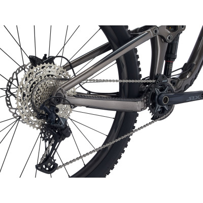 Giant Reign 29 2022 – VTT enduro 29 pouces tout suspendu Giant Reign 29 2022 – VTT enduro 29 pouces tout suspendu