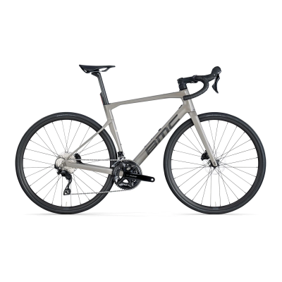 BMC Roadmachine Three – Vélo route endurance 105 Di2 BMC Roadmachine Three – Vélo route endurance 105 Di2