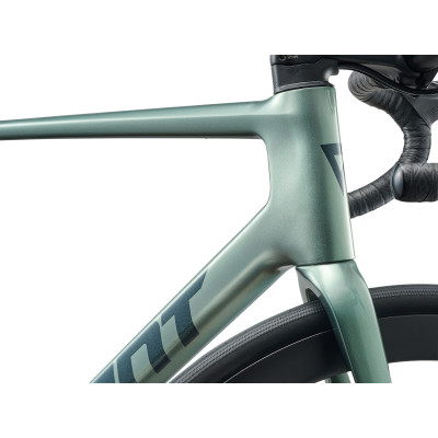 Giant TCR Advanced 0 2026 – Vélo route carbone Shimano 105