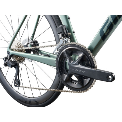 Giant TCR Advanced 0 2026 – Vélo route carbone Shimano 105