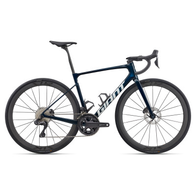 Vélo route Giant Defy Advanced Pro 0 carbone endurance
