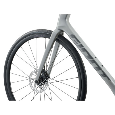 Giant Defy Advanced 3 2026 Vélo Route Carbone