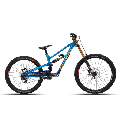 Polygon Collosus DH9 – VTT descente carbone