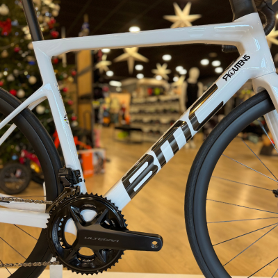 BMC Teammachine SLR ONE | Ultegra Di2 BMC Teammachine SLR ONE | Ultegra Di2