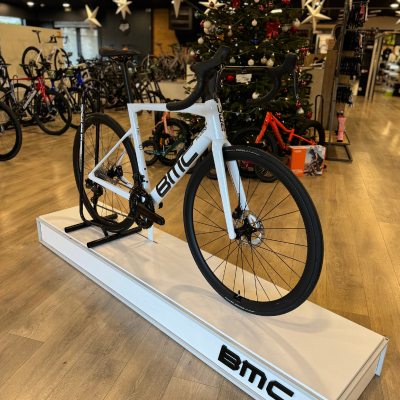 BMC Teammachine SLR ONE | Ultegra Di2 BMC Teammachine SLR ONE | Ultegra Di2