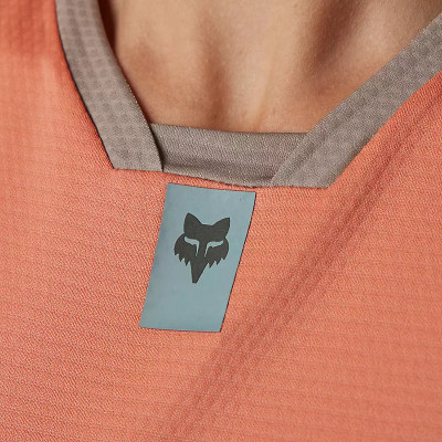 Maillot Fox Defend Femme – VTT Respirant & Durable Maillot Fox Defend Femme – VTT Respirant & Durable