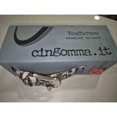 Ceinture Cingomma pneu recyclé – Tête de mort unique Ceinture Cingomma pneu recyclé – Tête de mort unique