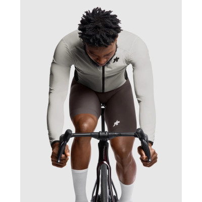 Veste Assos Mille GT Wind S11 Beige – Coupe‑vent vélo homme Veste Assos Mille GT Wind S11 Beige – Coupe‑vent vélo homme