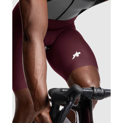 Cuissard Assos Mille GT Bordeaux – Vélo route homme Cuissard Assos Mille GT Bordeaux – Vélo route homme