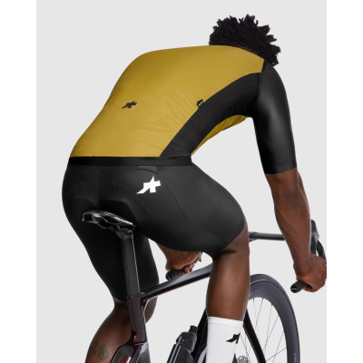 Gilet Assos Mille GT Wind S11 Golden Yellow – Coupe‑vent vélo Gilet Assos Mille GT Wind S11 Golden Yellow – Coupe‑vent vélo