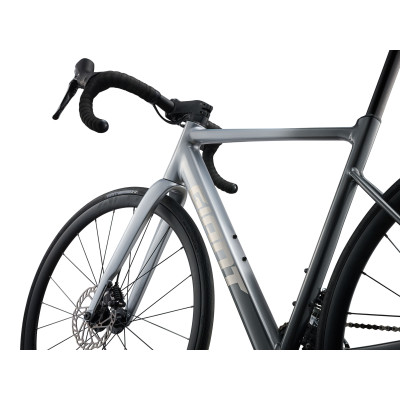 Giant Contend SL 0 – Shimano 105, cadre ALUXX‑SL