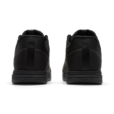 Chaussures VTT Fox Union Flat Noir – Grip & Robustesse Chaussures VTT Fox Union Flat Noir – Grip & Robustesse
