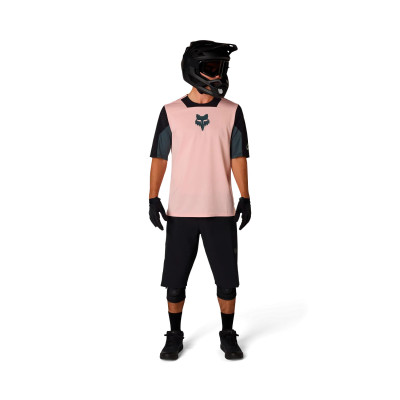 Maillot VTT Fox Defend SS Rose – Respirant & Résistant Maillot VTT Fox Defend SS Rose – Respirant & Résistant
