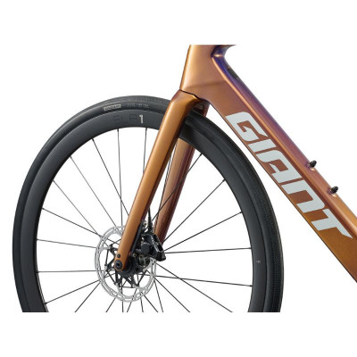 Giant Defy Advanced E+ Elite 1 – Vélo route électrique carbone Giant Defy Advanced E+ Elite 1 – Vélo route électrique carbone