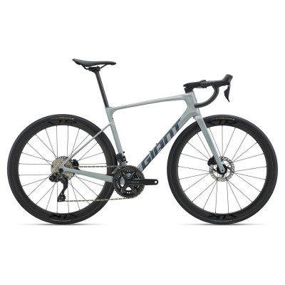 Giant Defy Advanced 0 – Vélo route endurance léger