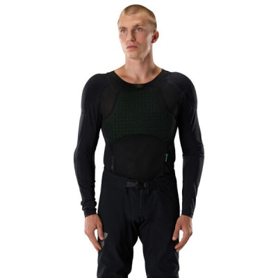 Gilet Fox Baseframe Pro LS Koroid noir protection VTT CE Gilet Fox Baseframe Pro LS Koroid noir protection VTT CE