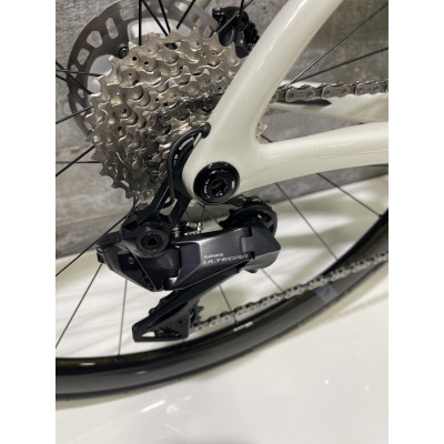 Cannondale SuperSix EVO Hi-MOD GREY / YELLOW – Vélo Route Taille 54 Cannondale SuperSix EVO Hi-MOD GREY / YELLOW – Vélo Route Taille 54