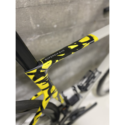 Cannondale SuperSix EVO Hi-MOD GREY / YELLOW – Vélo Route Taille 54 Cannondale SuperSix EVO Hi-MOD GREY / YELLOW – Vélo Route Taille 54