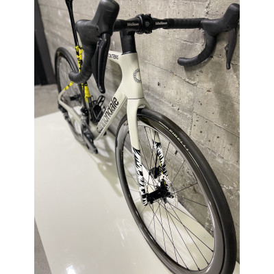 Cannondale SuperSix EVO Hi-MOD GREY / YELLOW – Vélo Route Taille 54 Cannondale SuperSix EVO Hi-MOD GREY / YELLOW – Vélo Route Taille 54